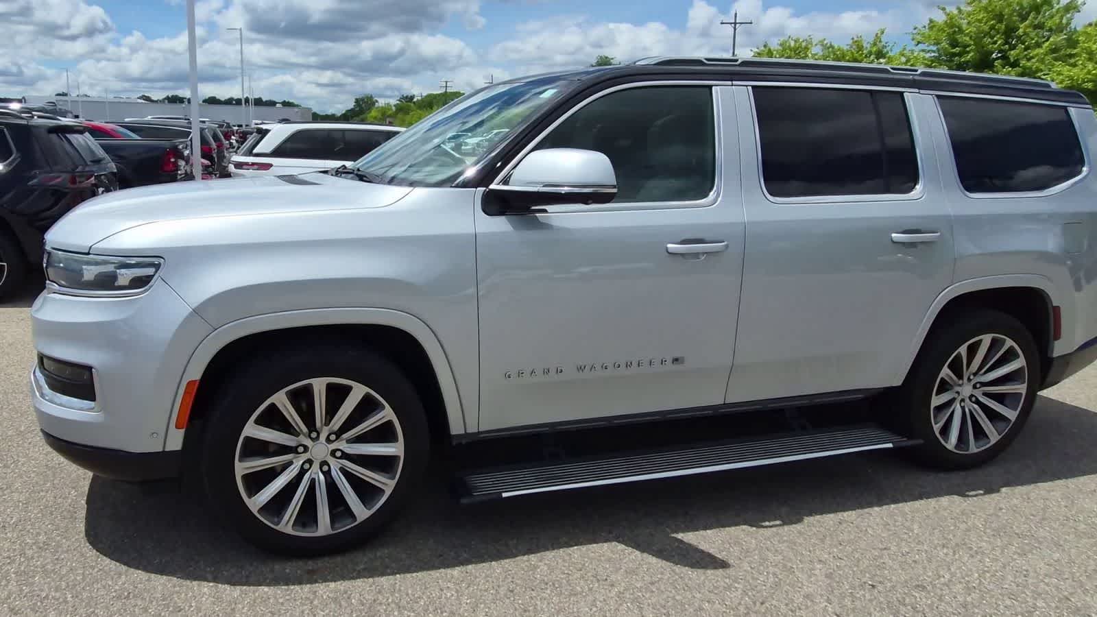 Thumbnail: 2022 Jeep Grand Wagoneer - 5