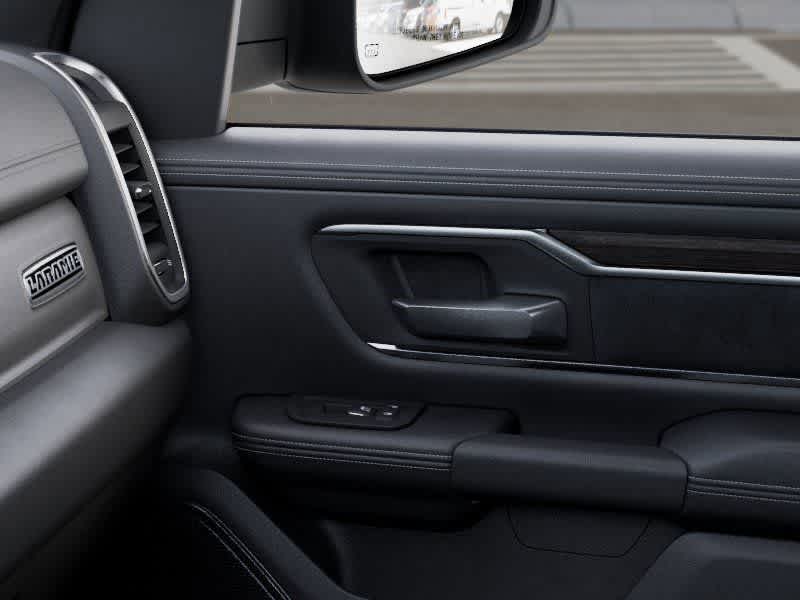 Thumbnail: 2026 RAM 1500 - 25