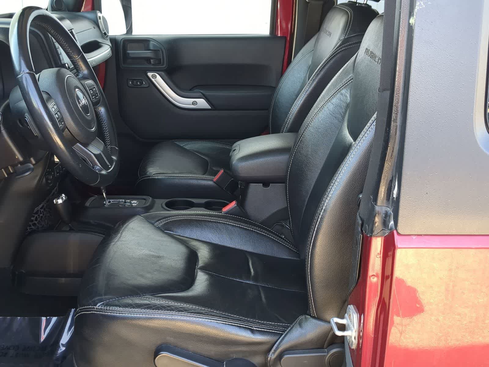 Thumbnail: 2013 Jeep Wrangler - 15