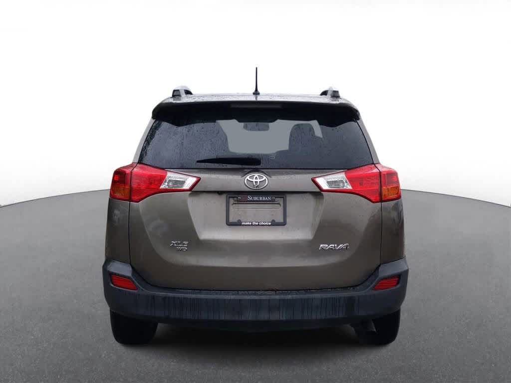 2013 Toyota RAV4 XLE 7