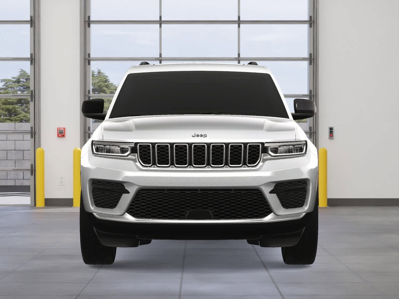 Thumbnail: 2025 Jeep Grand Cherokee - 7