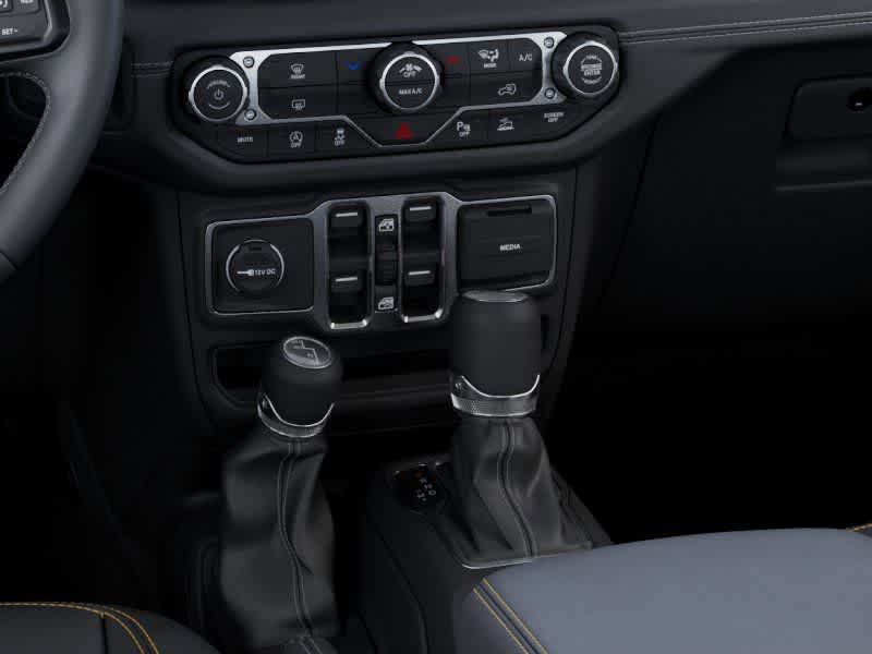 Thumbnail: 2026 Jeep Gladiator - 24