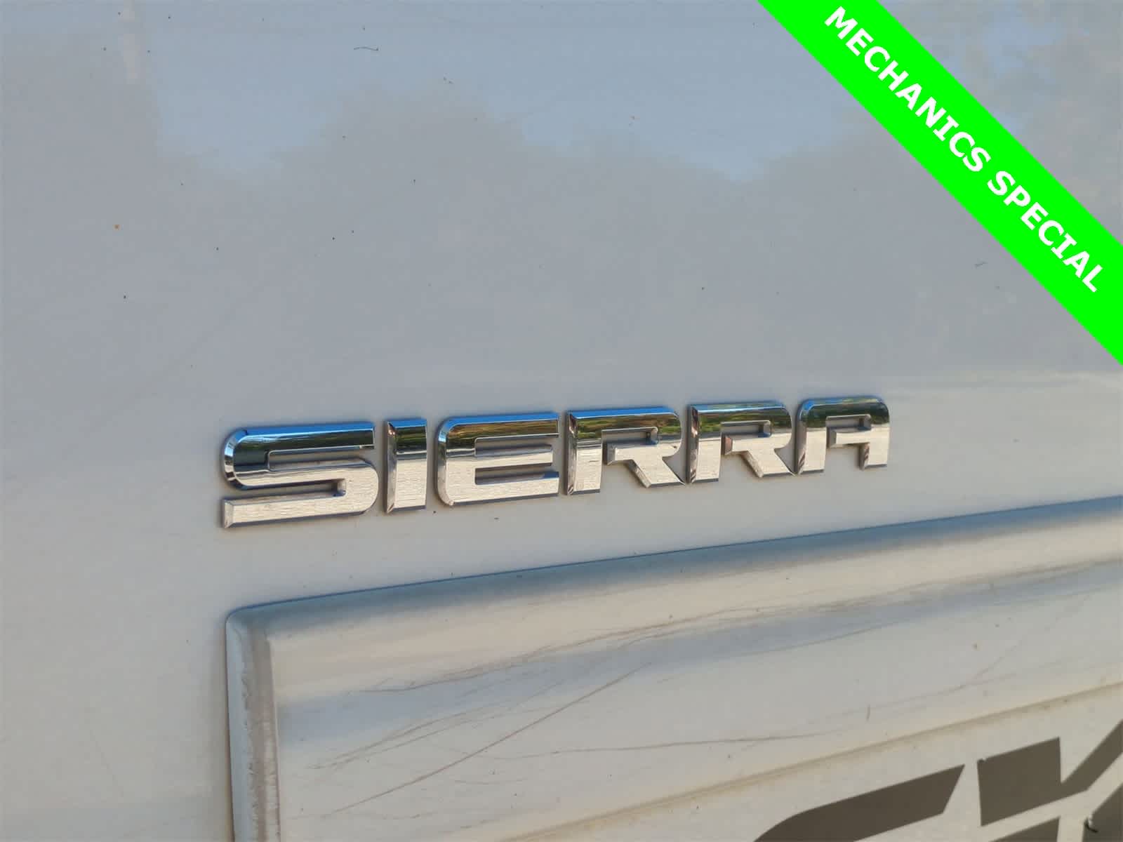 Thumbnail: 2013 GMC Sierra 1500 - 13