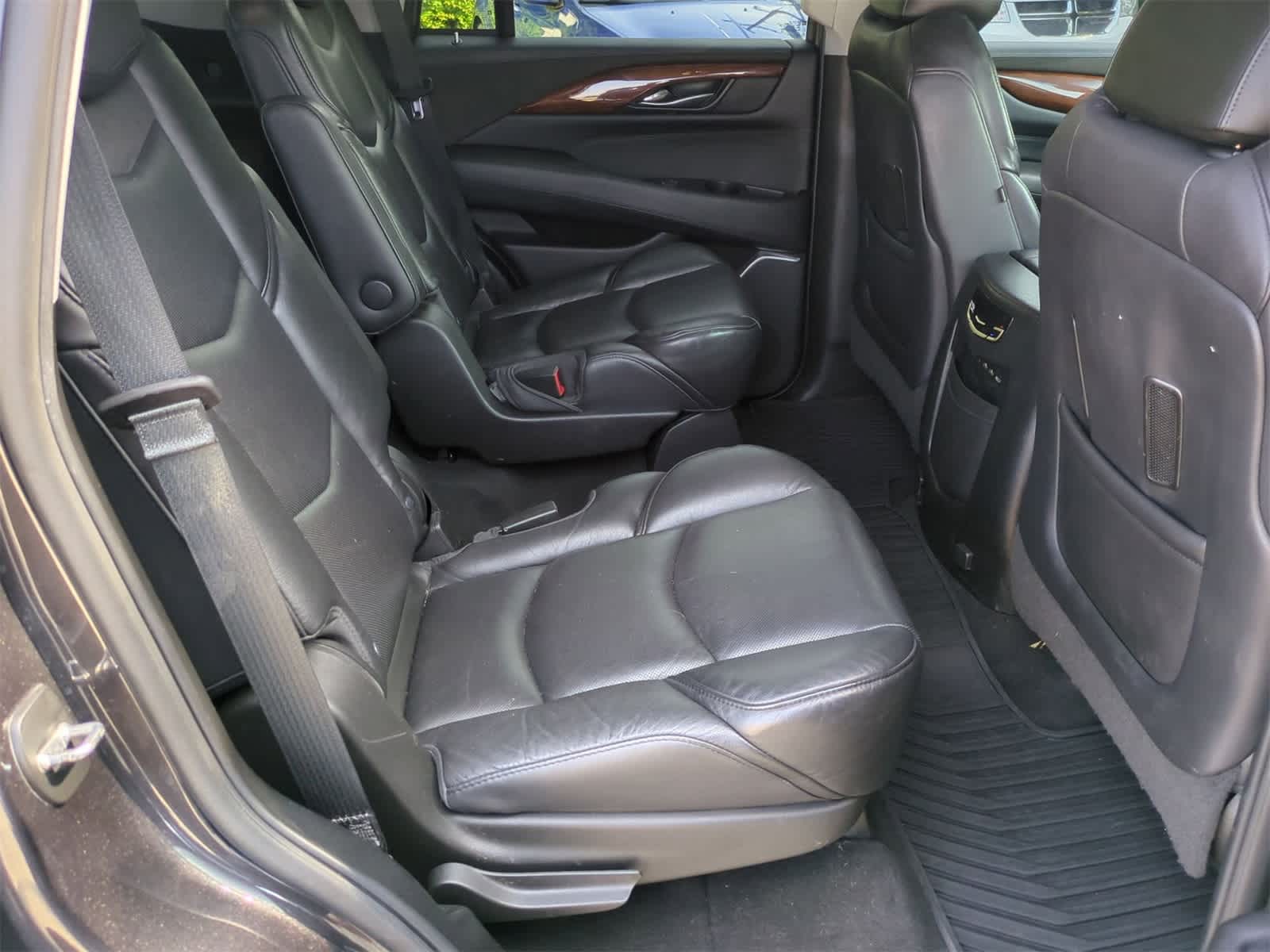 Thumbnail: 2018 Cadillac Escalade - 19