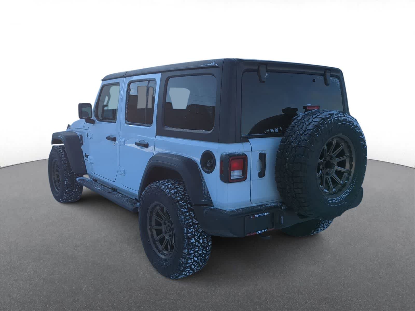 Thumbnail: 2026 Jeep Wrangler - 6