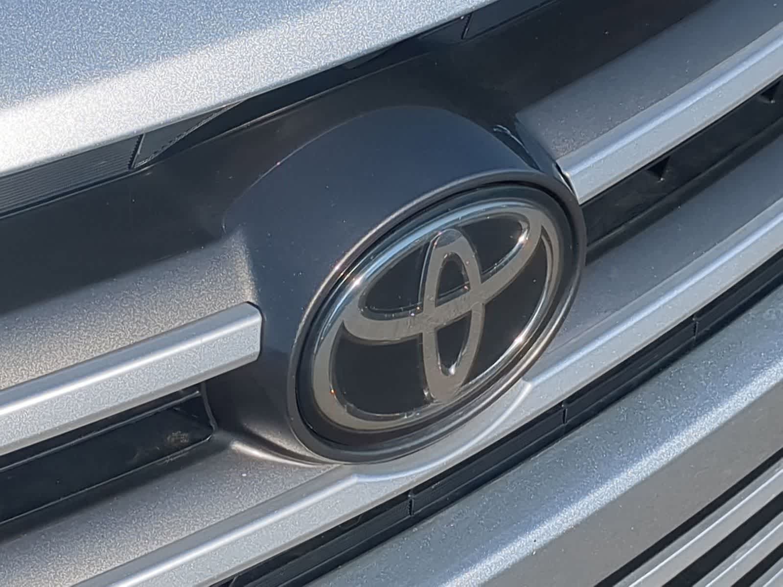 Thumbnail: 2019 Toyota Highlander - 12