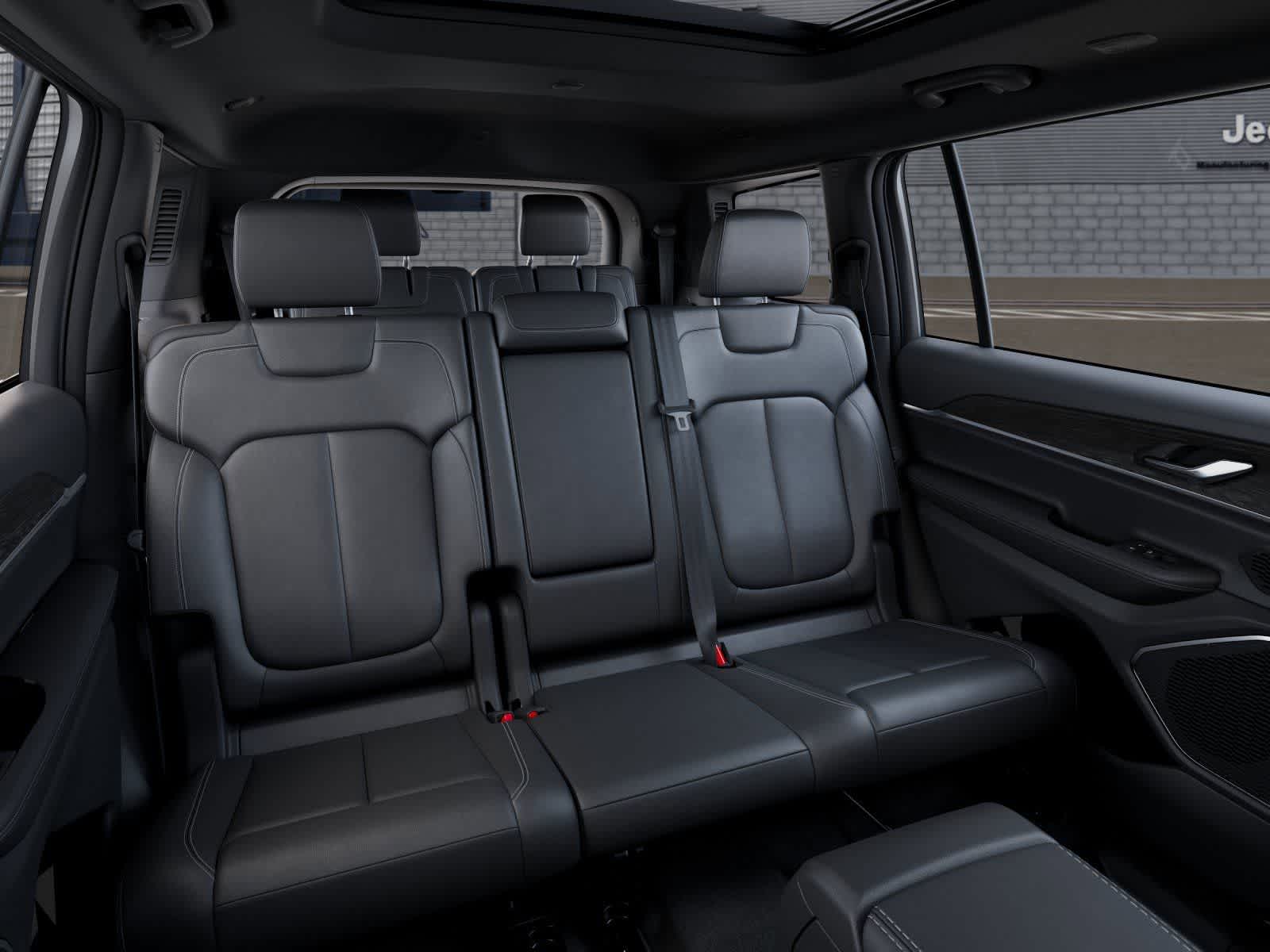Thumbnail: 2026 Jeep Grand Cherokee L - 15