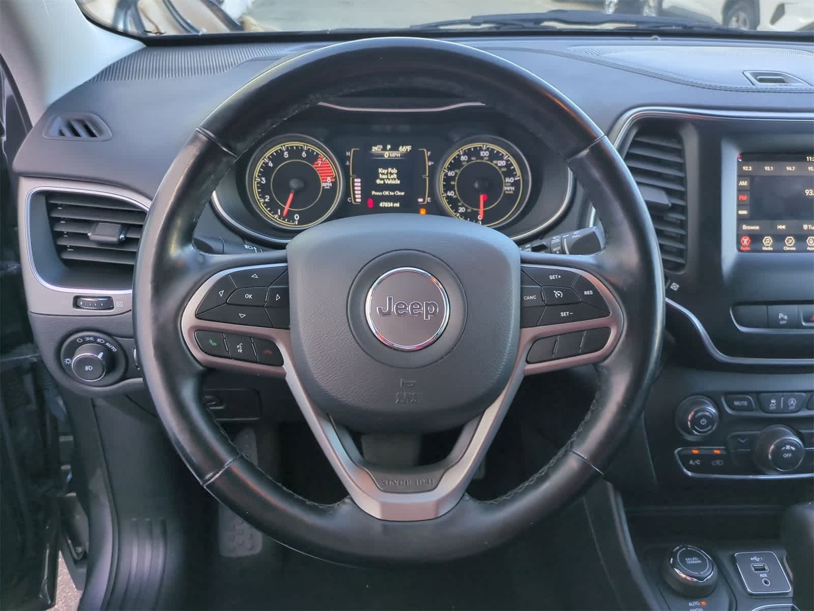 Thumbnail: 2021 Jeep Cherokee - 22