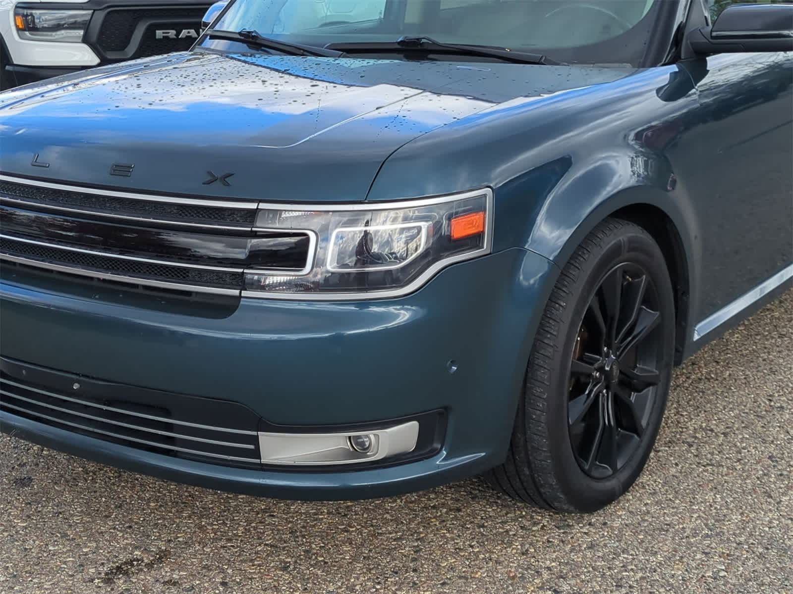 Thumbnail: 2016 Ford Flex - 11