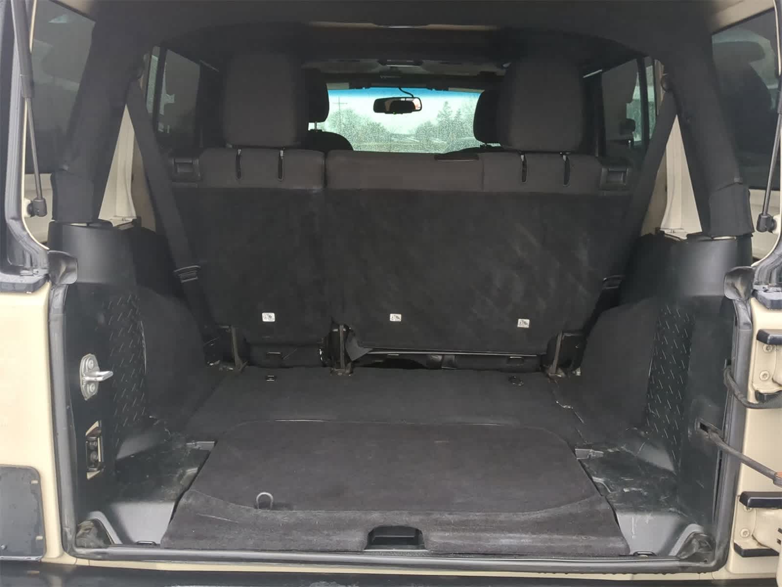 Thumbnail: 2017 Jeep Wrangler - 39