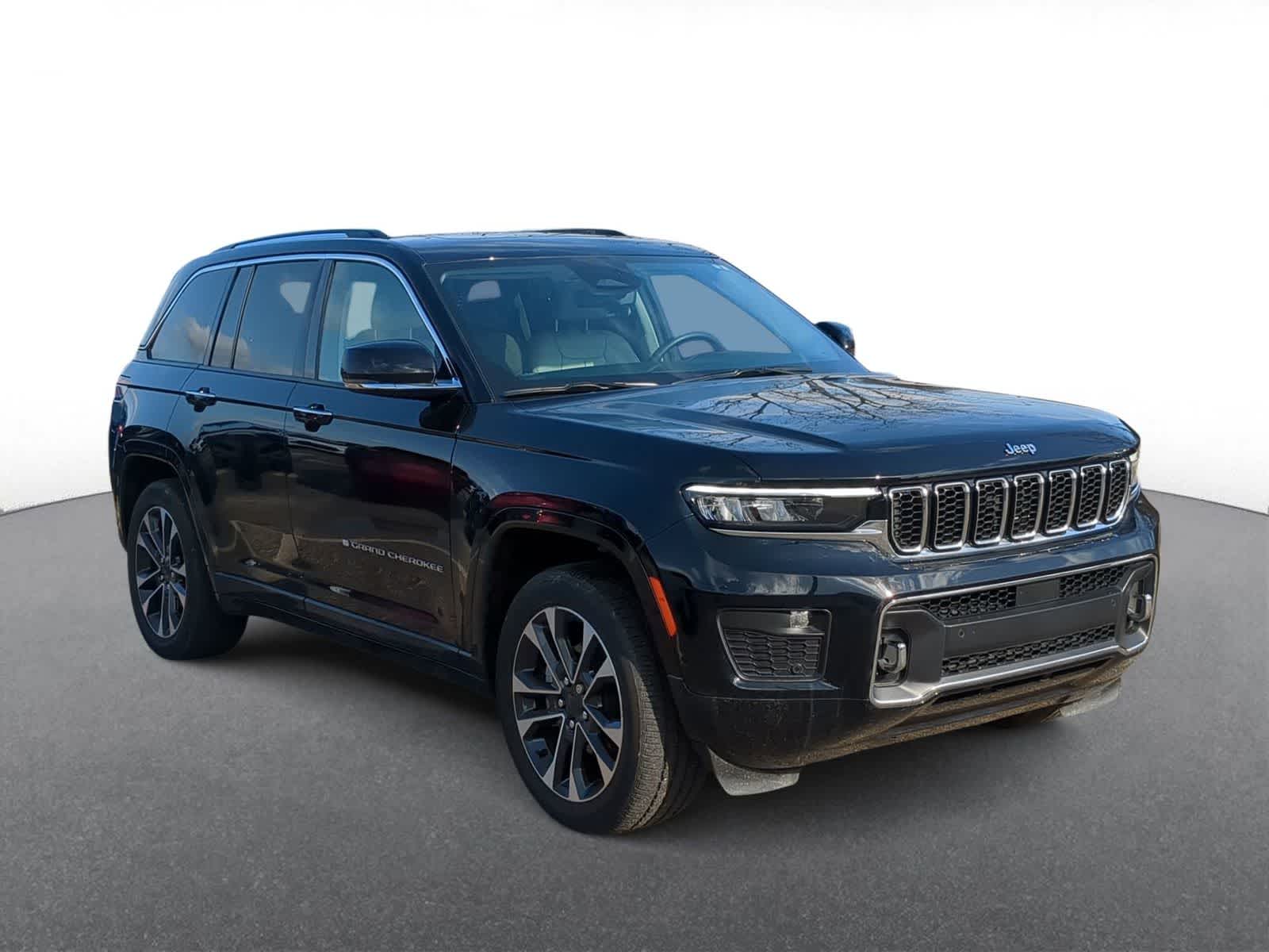 Thumbnail: 2023 Jeep Grand Cherokee - 2