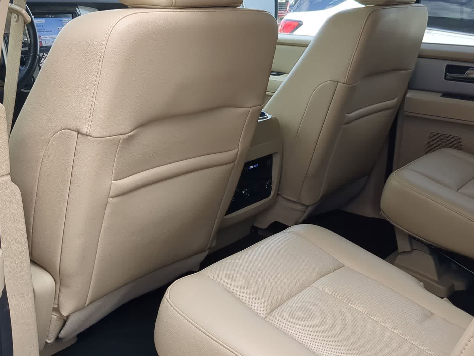 Thumbnail: 2016 Ford Expedition - 18