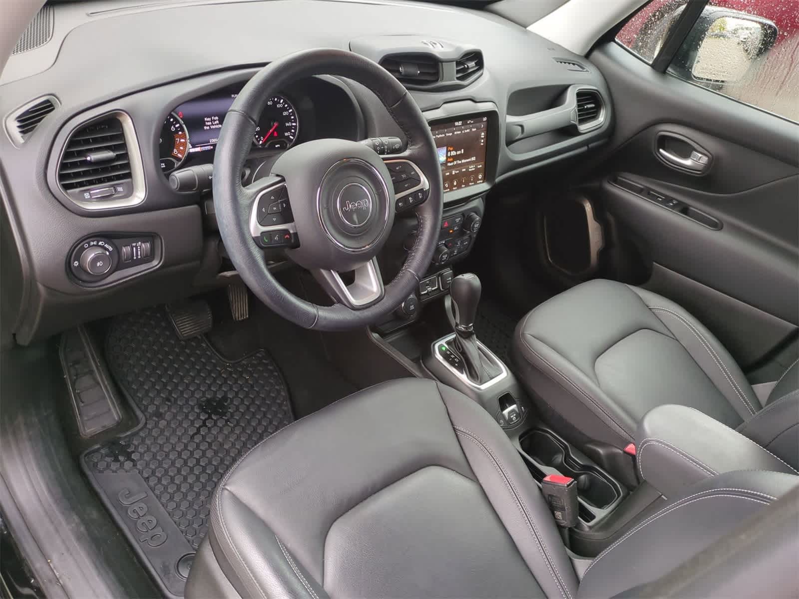 Thumbnail: 2023 Jeep Renegade - 10