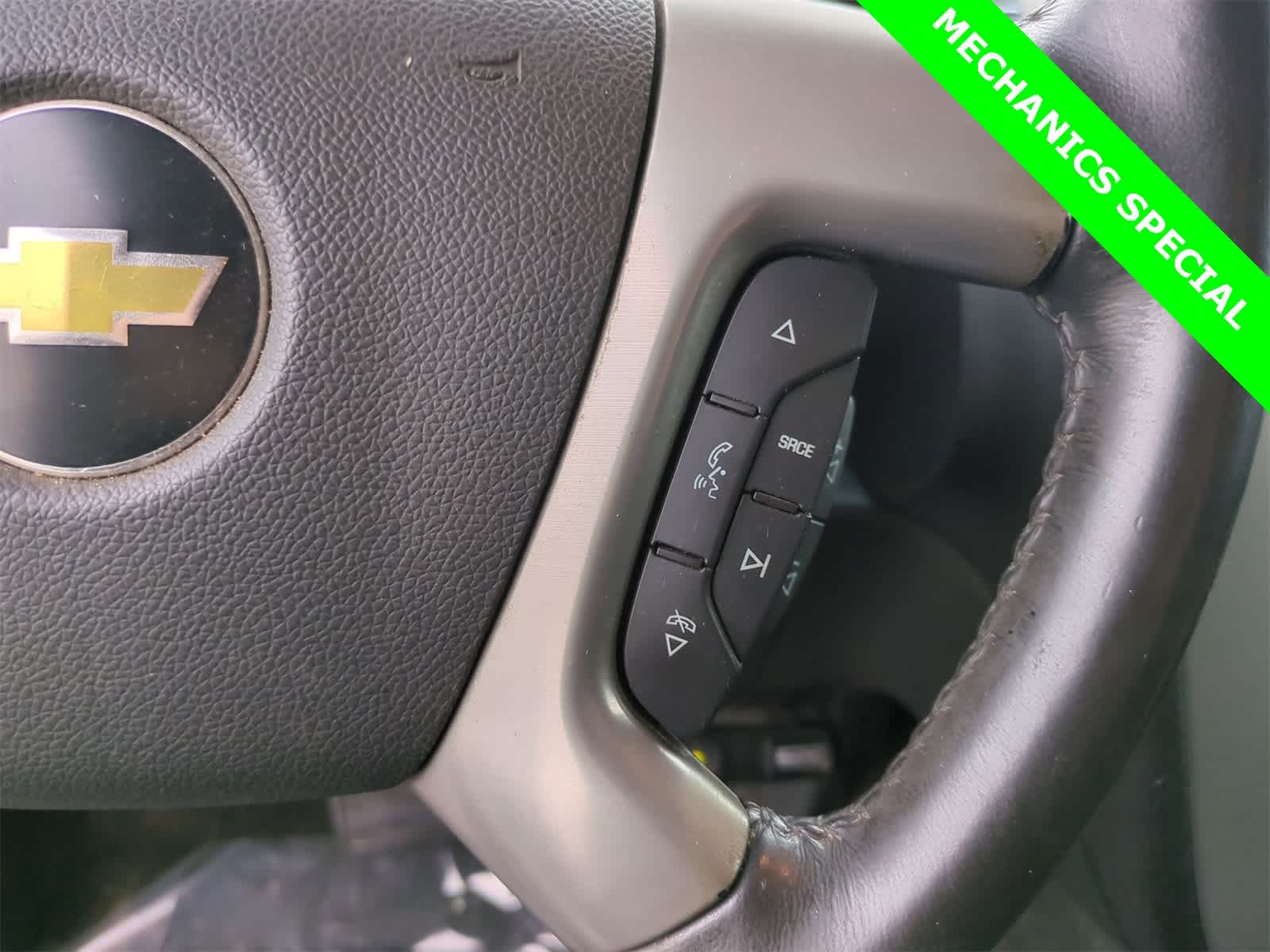 Thumbnail: 2011 Chevrolet Avalanche 1500 - 22
