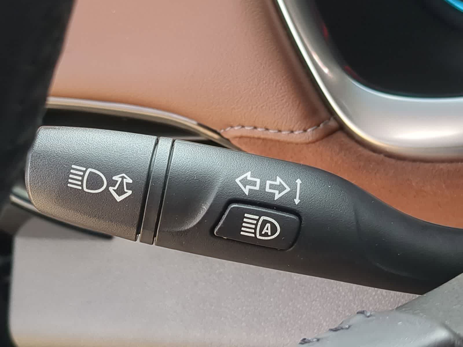 Thumbnail: 2018 Chevrolet Traverse - 26