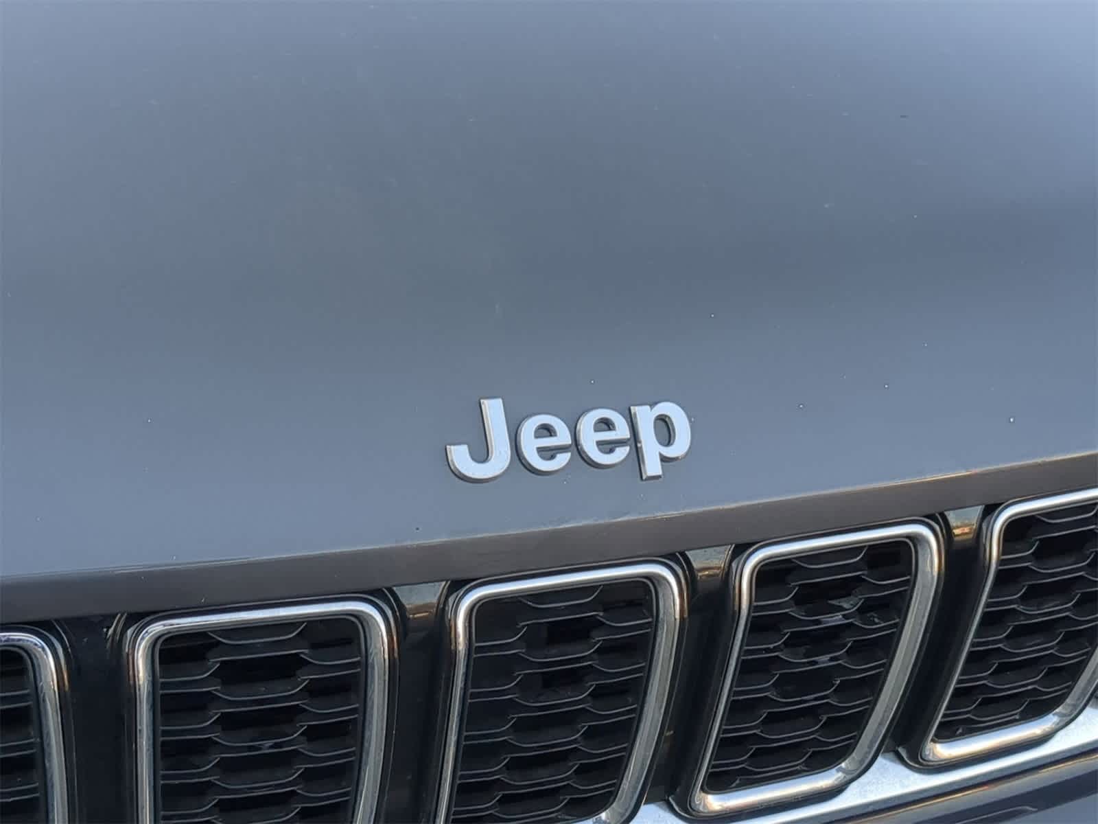 Thumbnail: 2022 Jeep Grand Cherokee L - 12