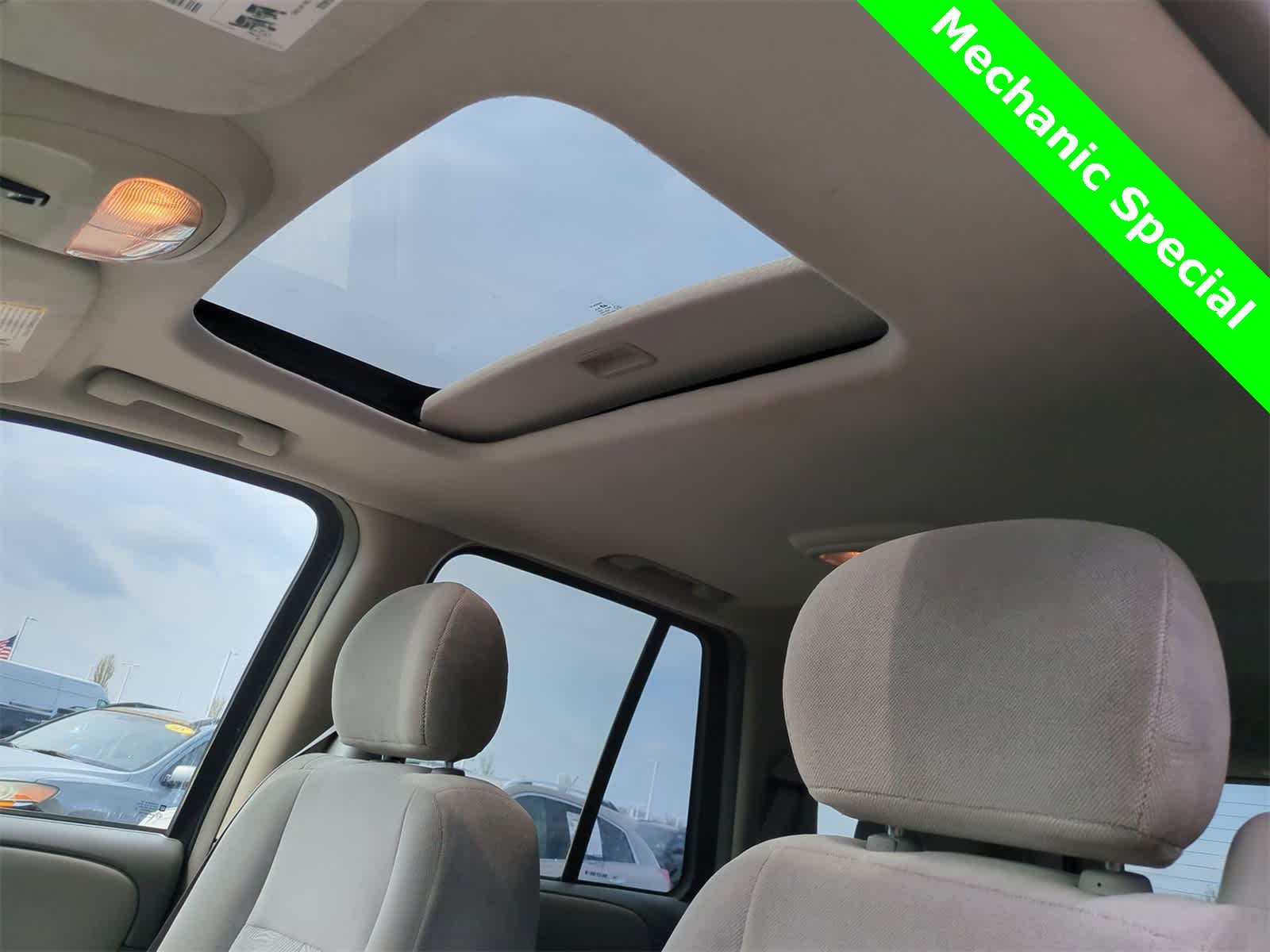 Thumbnail: 2006 Chevrolet TrailBlazer - 17