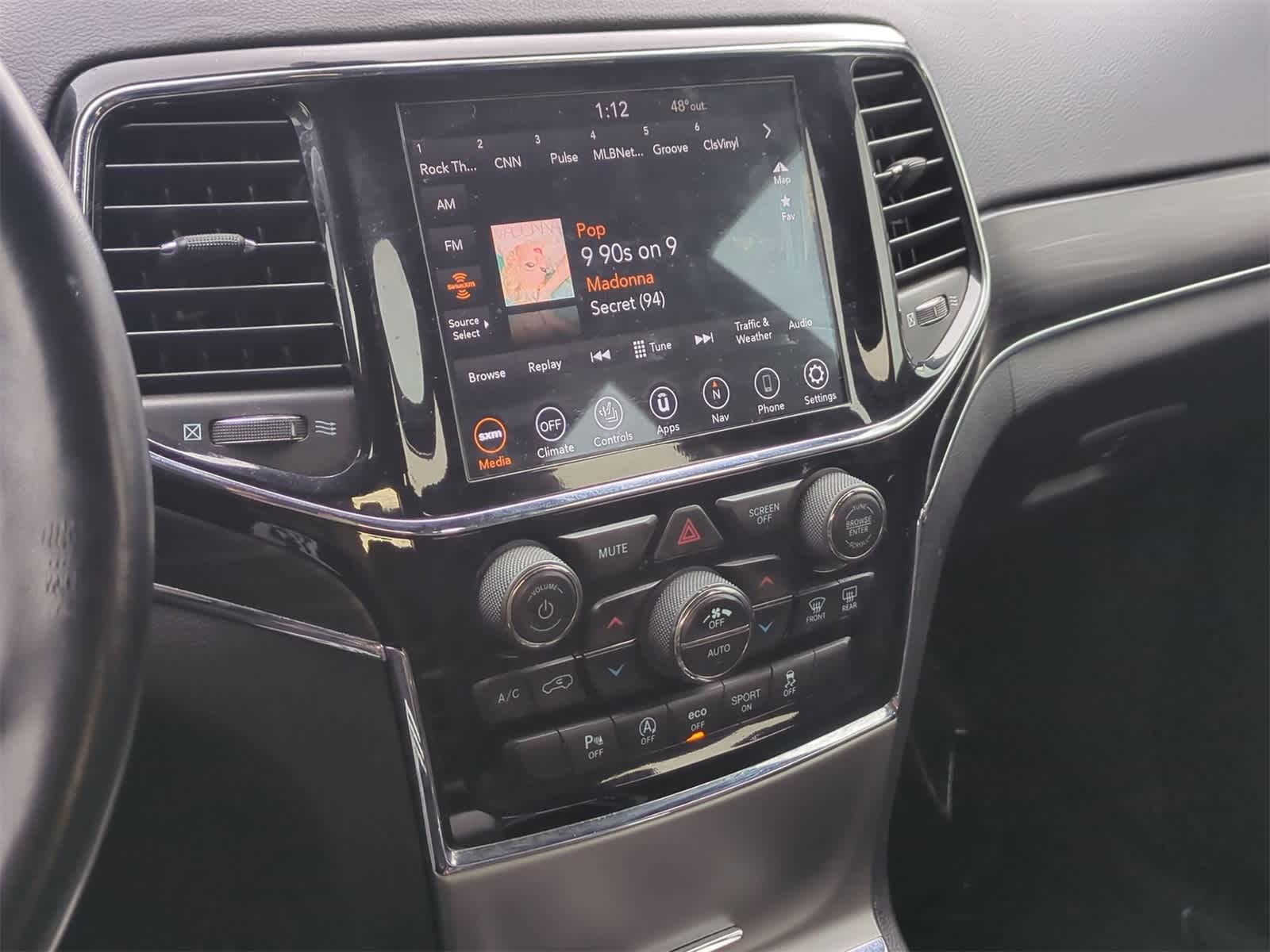 Thumbnail: 2021 Jeep Grand Cherokee - 36