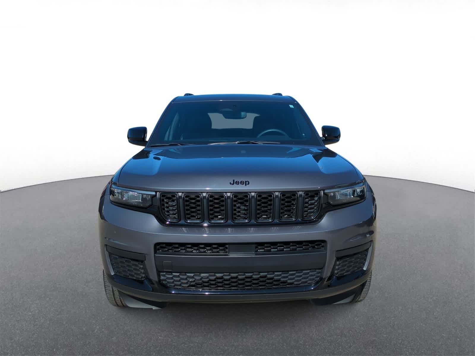 Thumbnail: 2023 Jeep Grand Cherokee L - 3