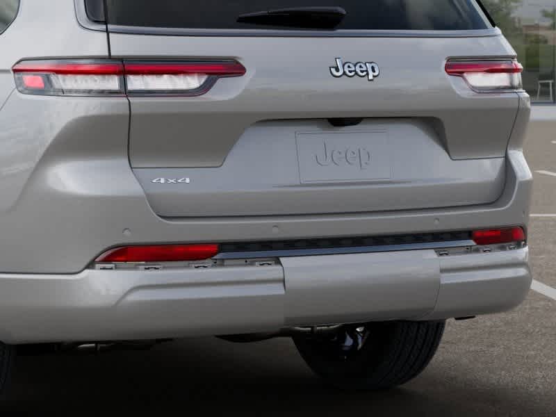 Thumbnail: 2026 Jeep Grand Cherokee L - 13