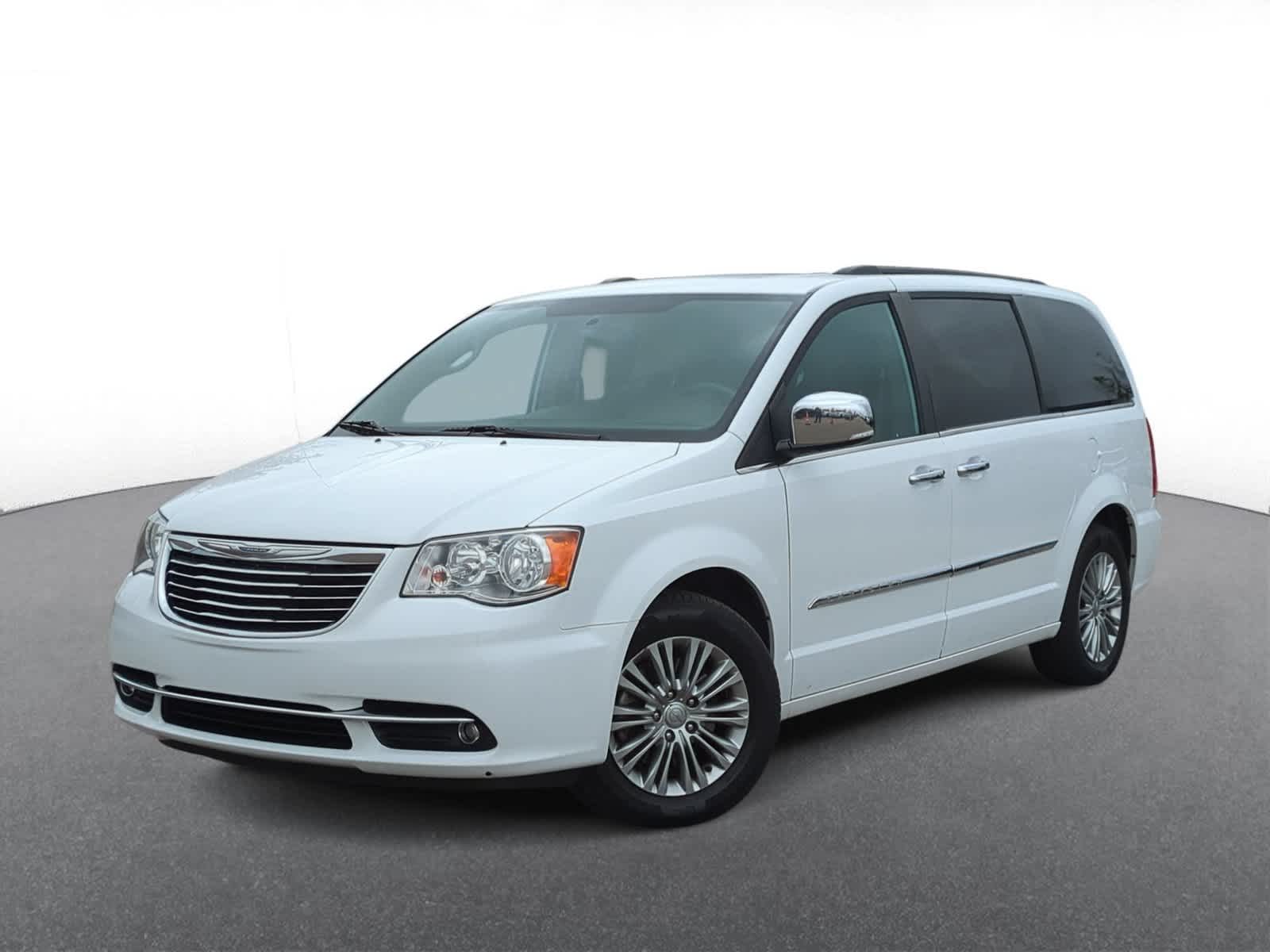 2016 Chrysler Town & Country