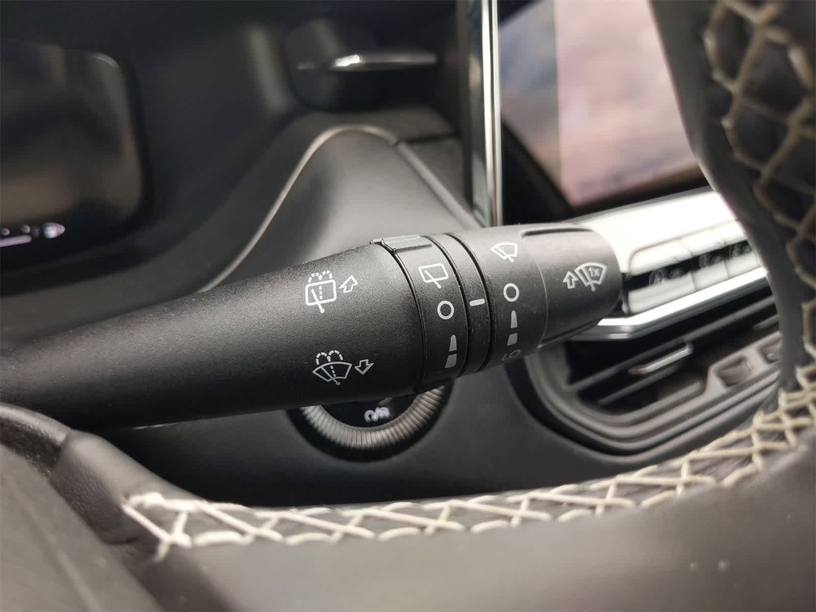 Thumbnail: 2022 Jeep Compass - 28
