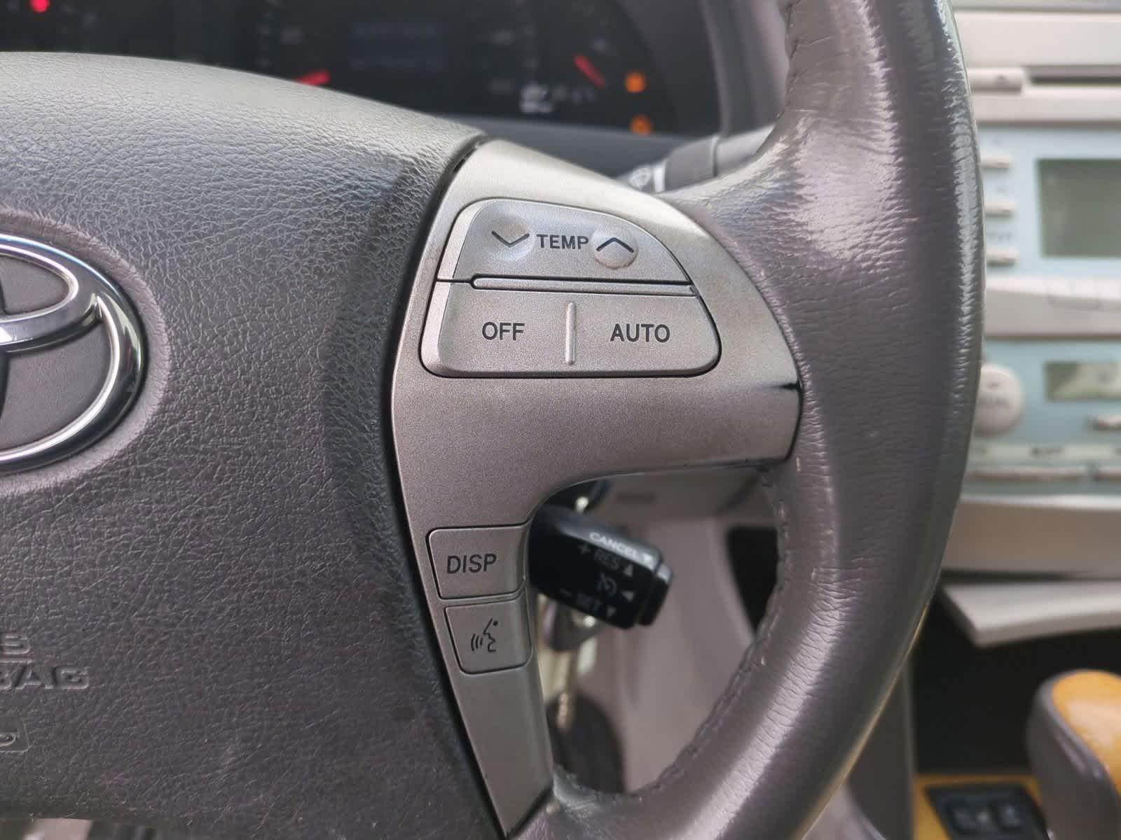 2007 Toyota Camry XLE 23