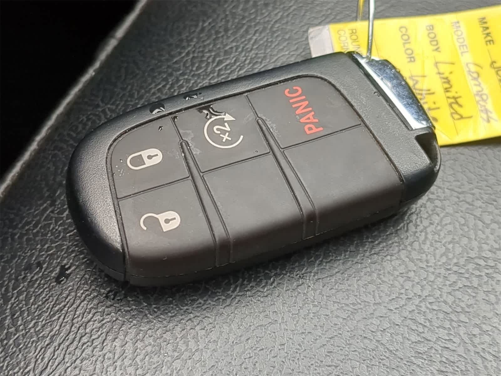 Thumbnail: 2020 Jeep Compass - 39