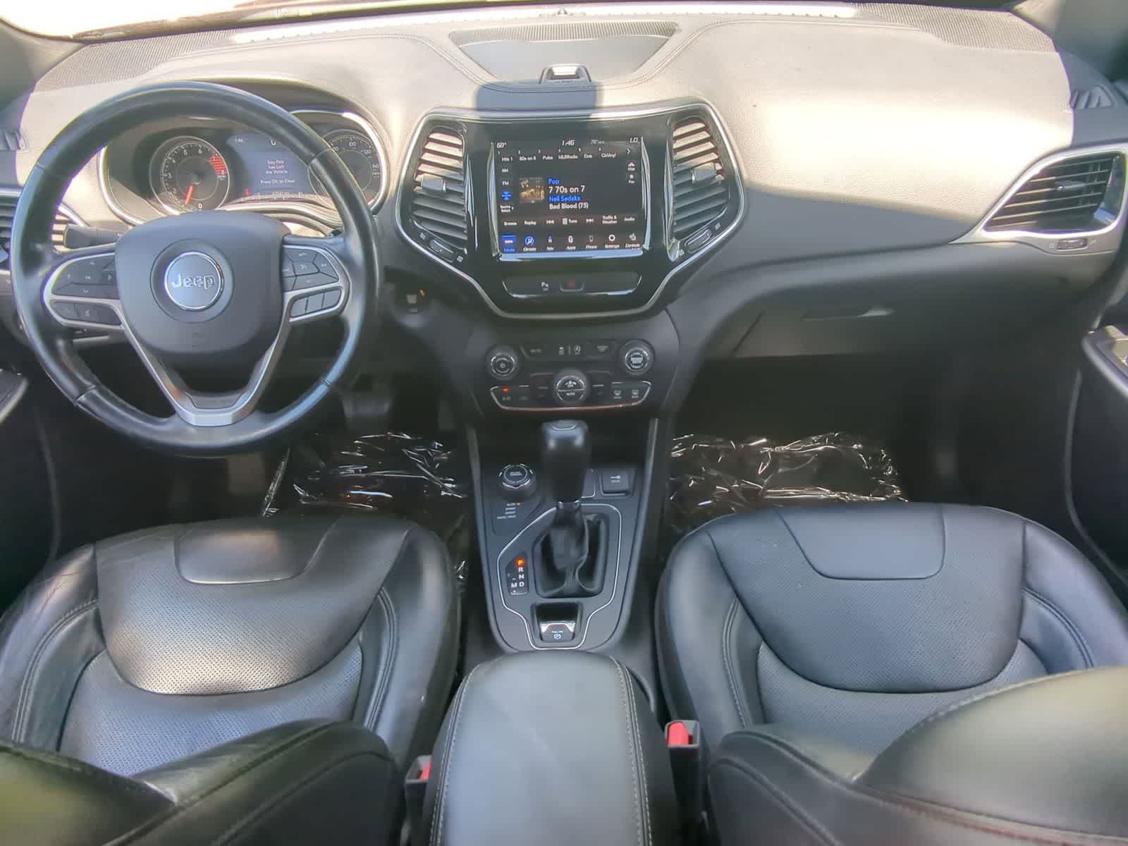 Thumbnail: 2020 Jeep Cherokee - 15