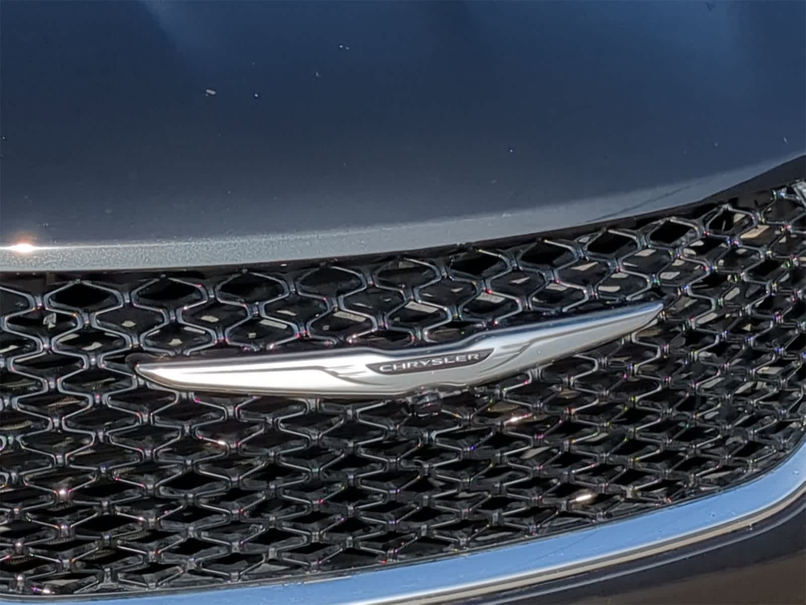 Thumbnail: 2023 Chrysler Pacifica - 19