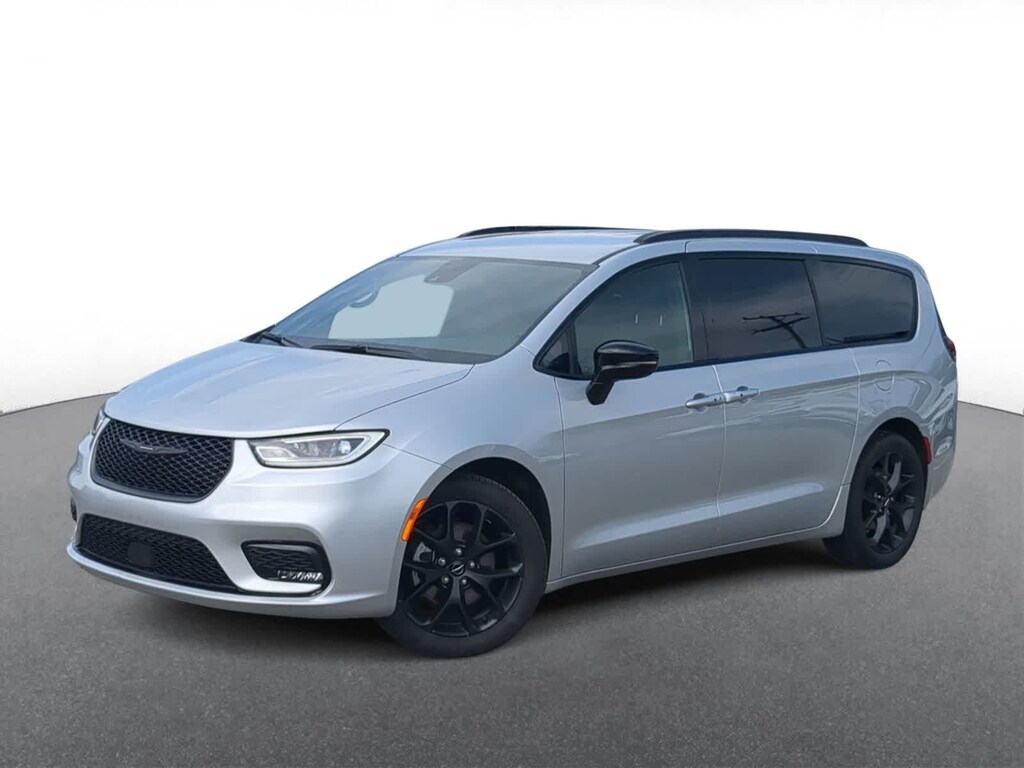 Certified 2024 Chrysler Pacifica Touring L Van
