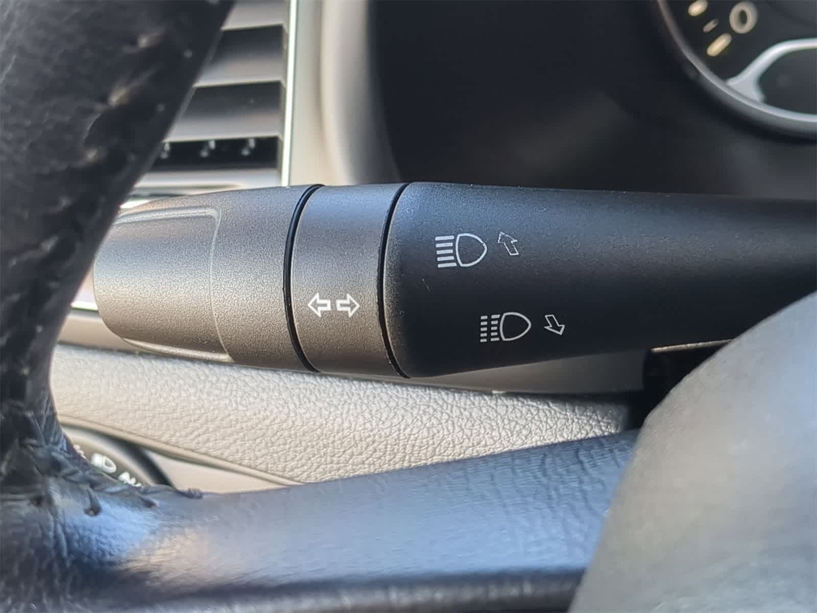 Thumbnail: 2021 Jeep Renegade - 33