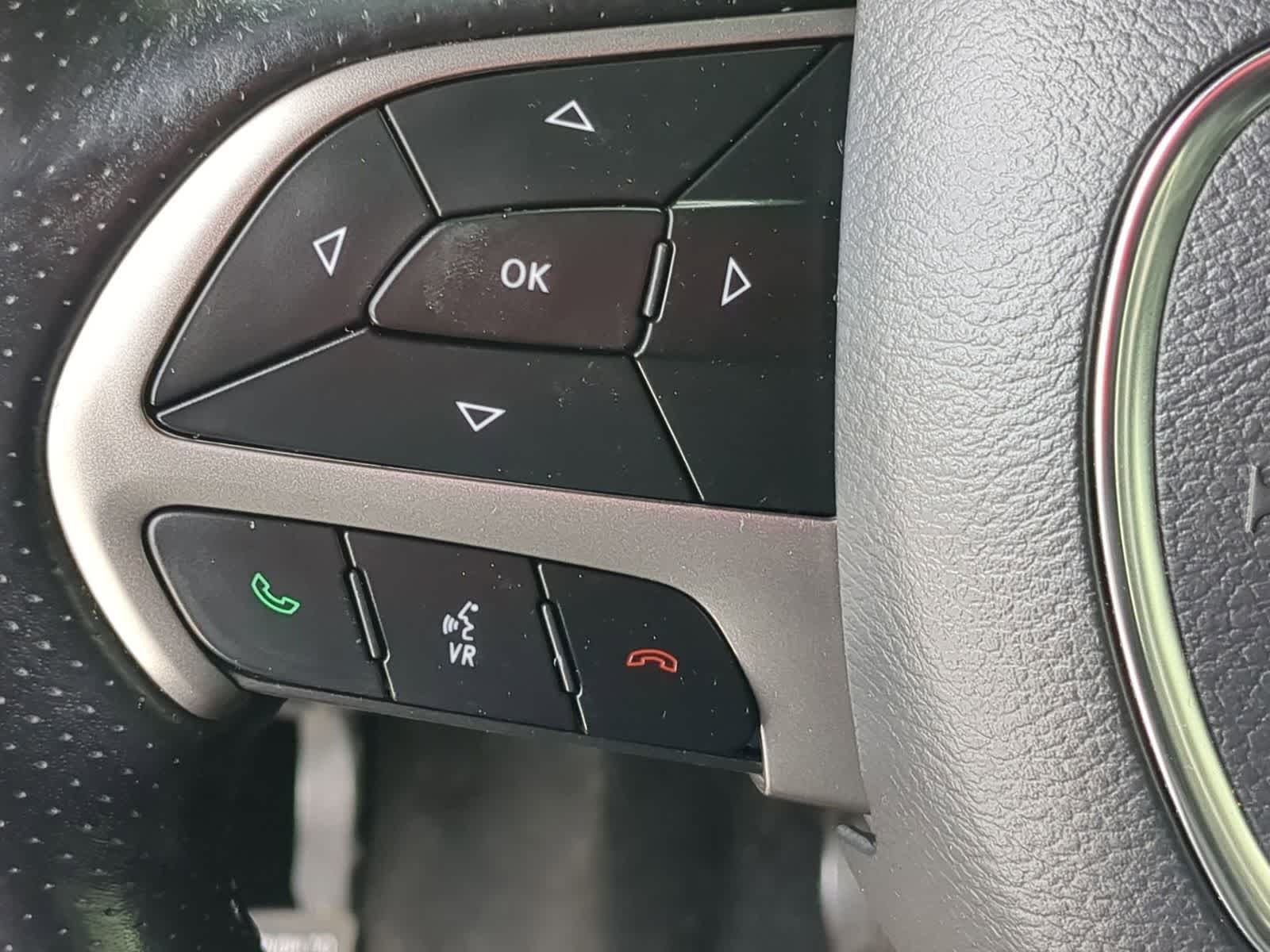 Thumbnail: 2020 Dodge Durango - 32