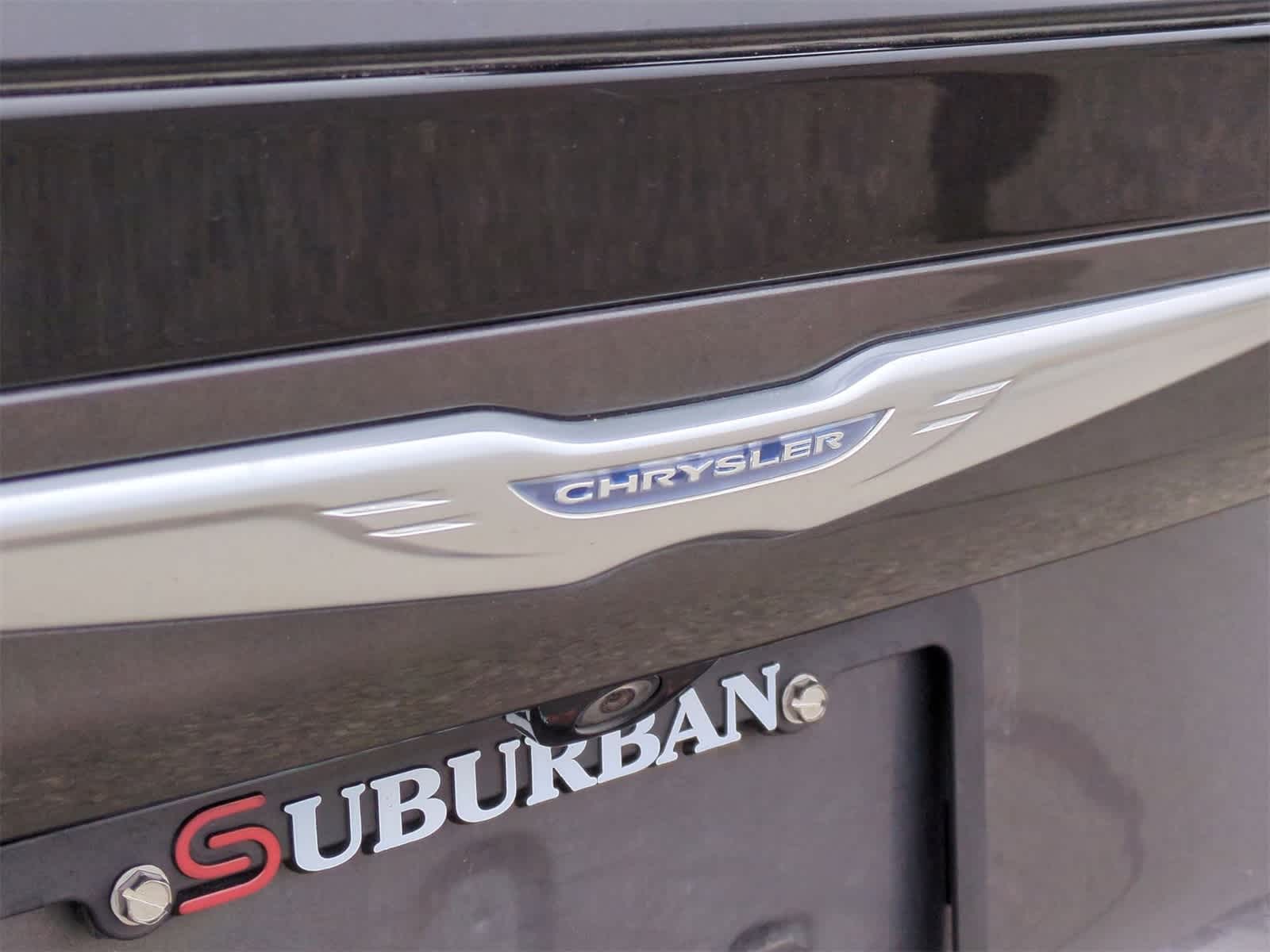 Thumbnail: 2017 Chrysler Pacifica - 12