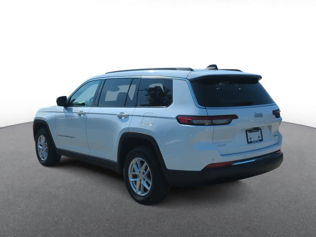 Thumbnail: 2024 Jeep Grand Cherokee L - 6