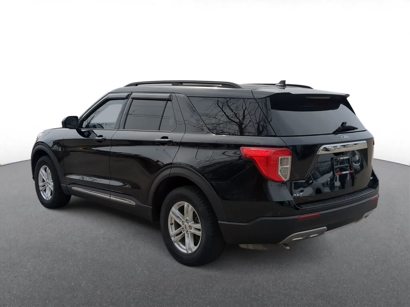 Thumbnail: 2020 Ford Explorer - 6