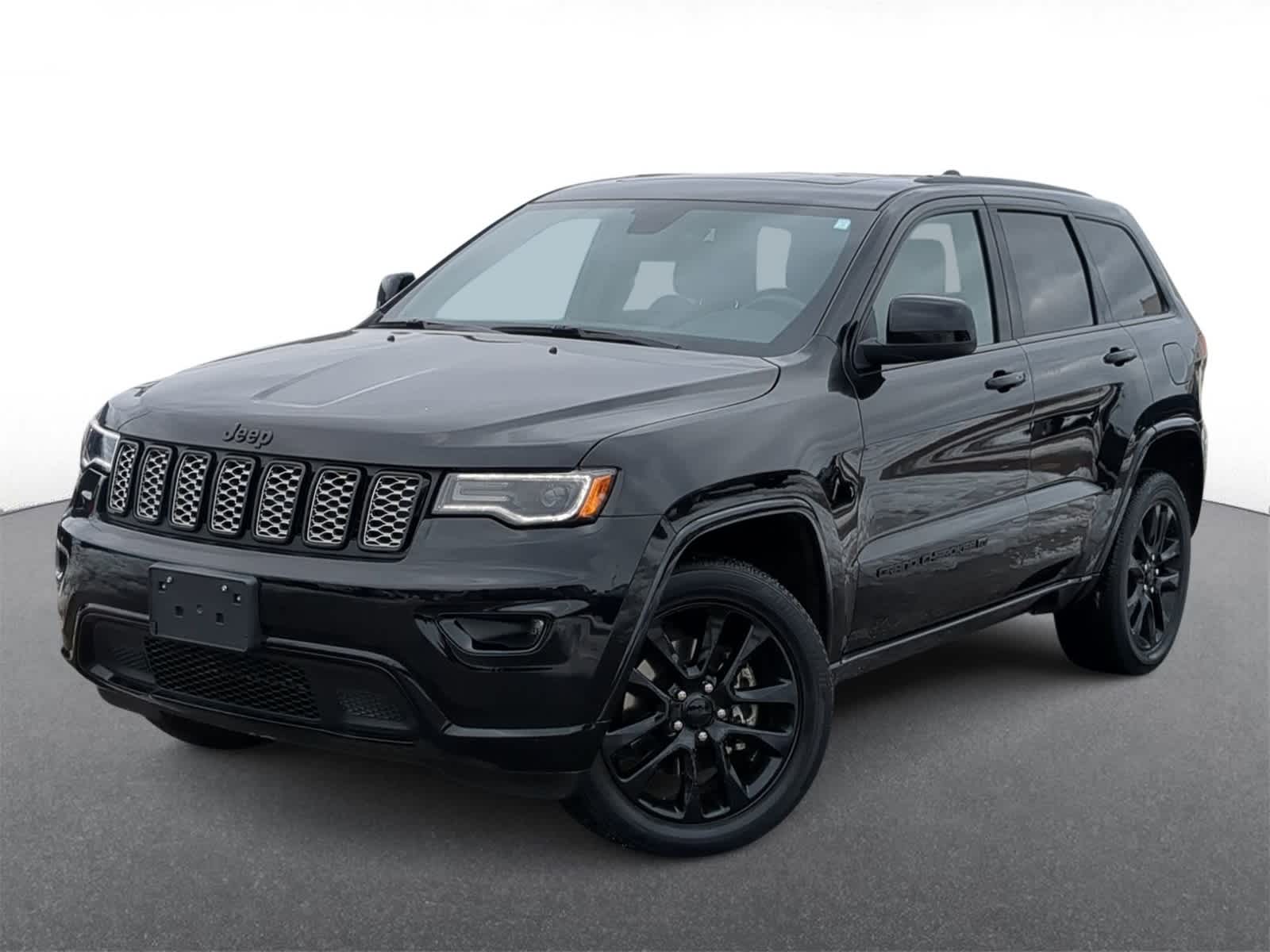 Thumbnail: 2022 Jeep Grand Cherokee - 1