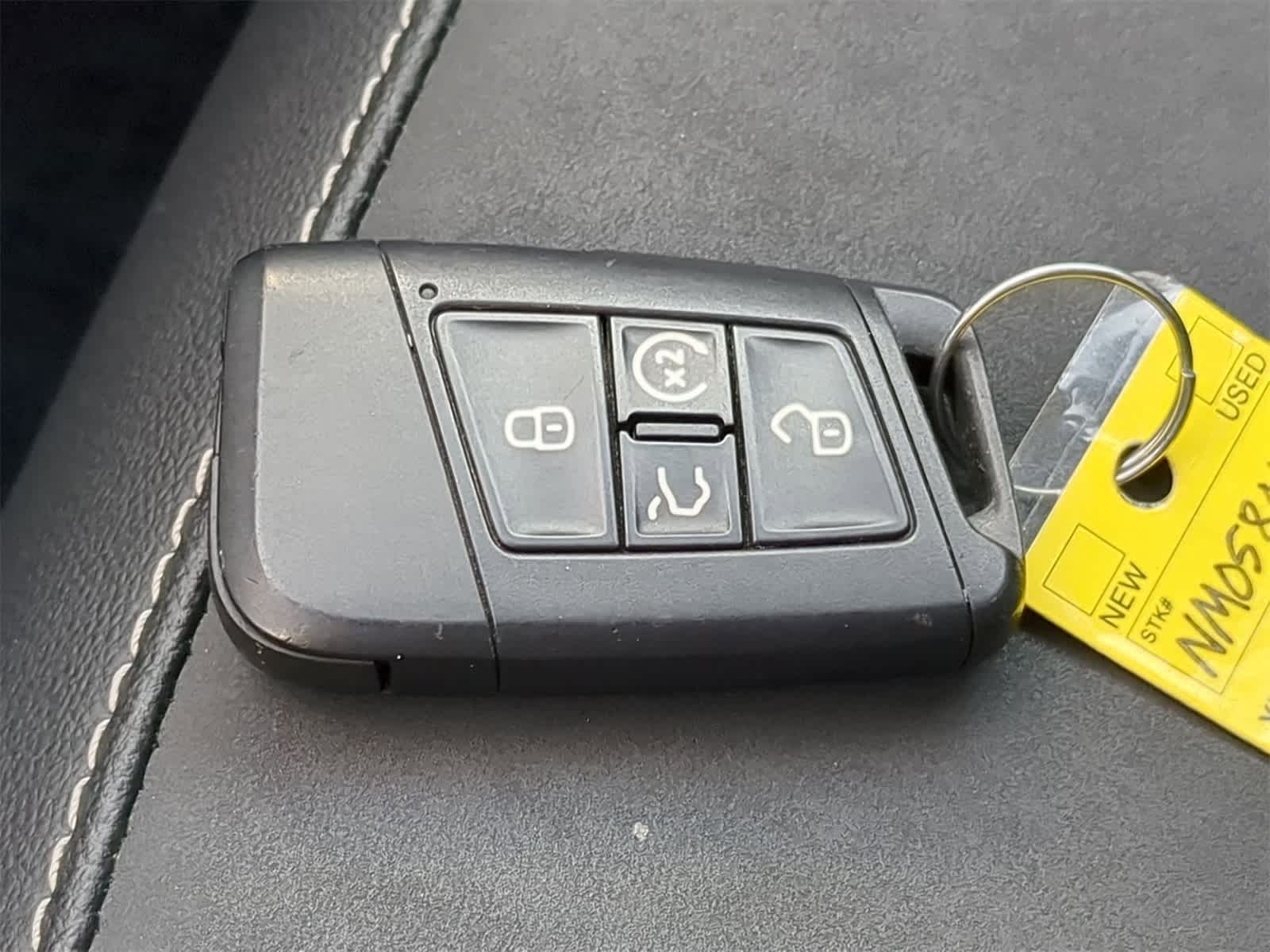 Thumbnail: 2022 Volkswagen Taos - 39