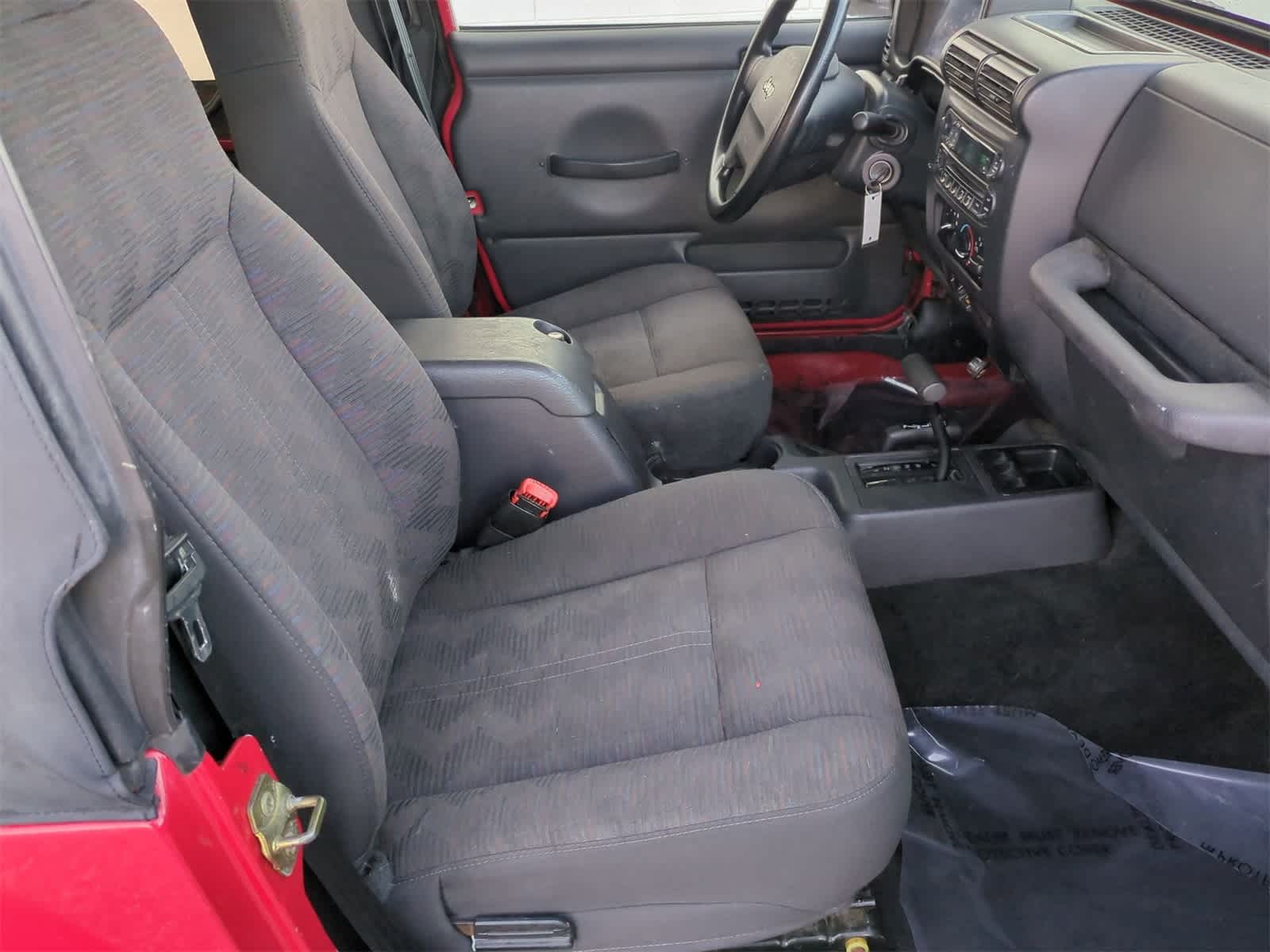 Thumbnail: 2004 Jeep Wrangler - 18