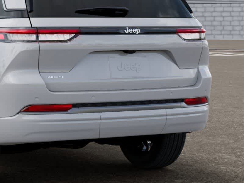 Thumbnail: 2026 Jeep Grand Cherokee - 13