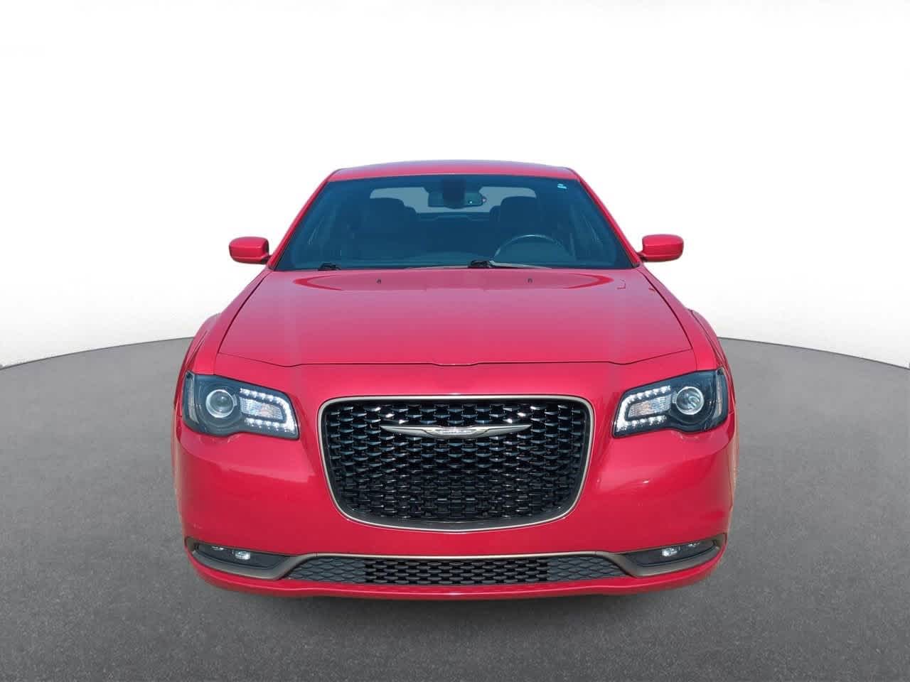 Thumbnail: 2017 Chrysler 300 - 3