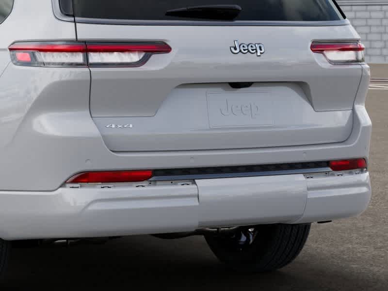 Thumbnail: 2026 Jeep Grand Cherokee L - 13