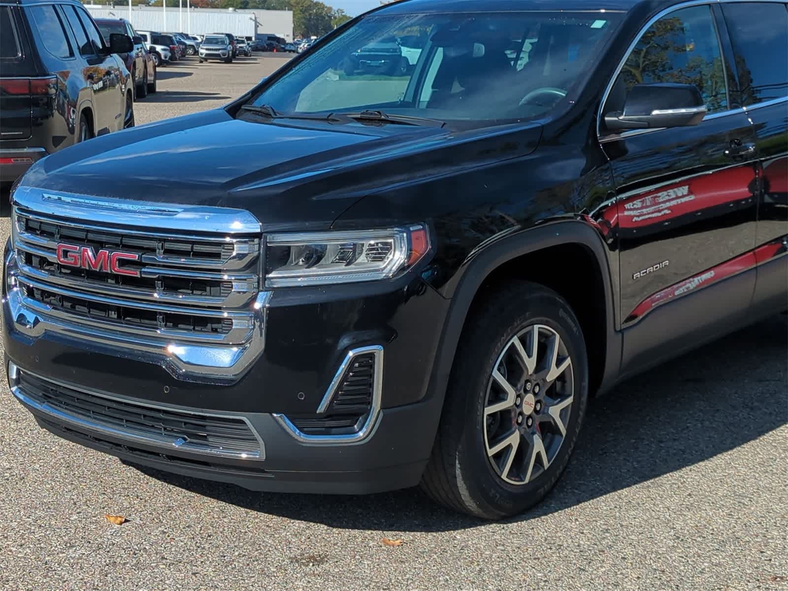 Thumbnail: 2023 GMC Acadia - 11