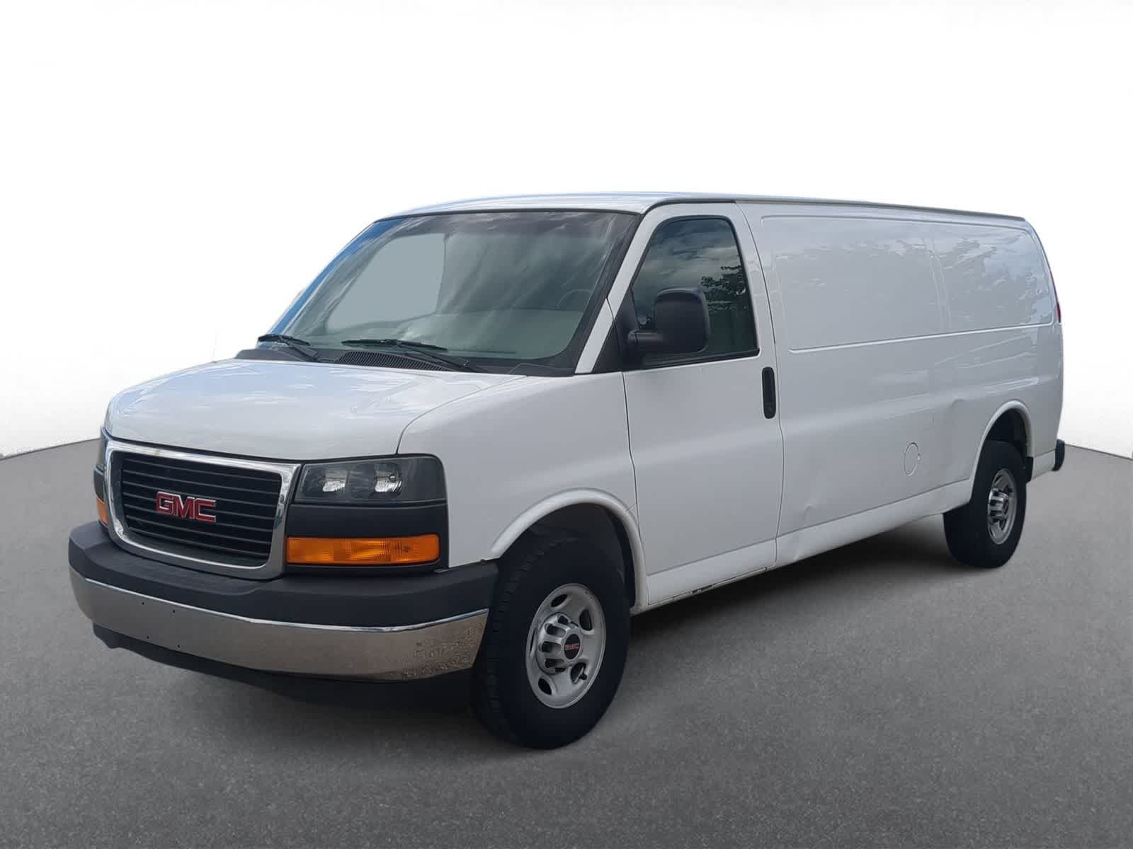 Thumbnail: 2017 GMC Savana - 4