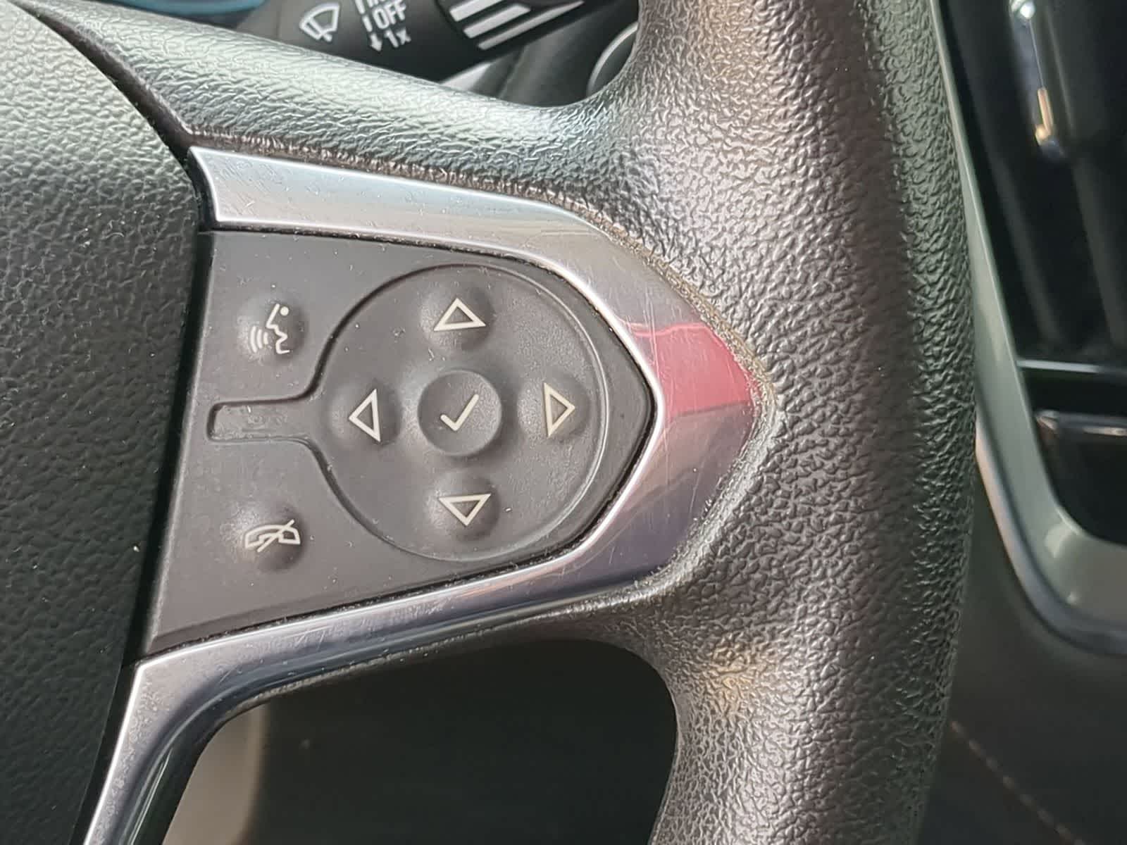 Thumbnail: 2019 Chevrolet Traverse - 24