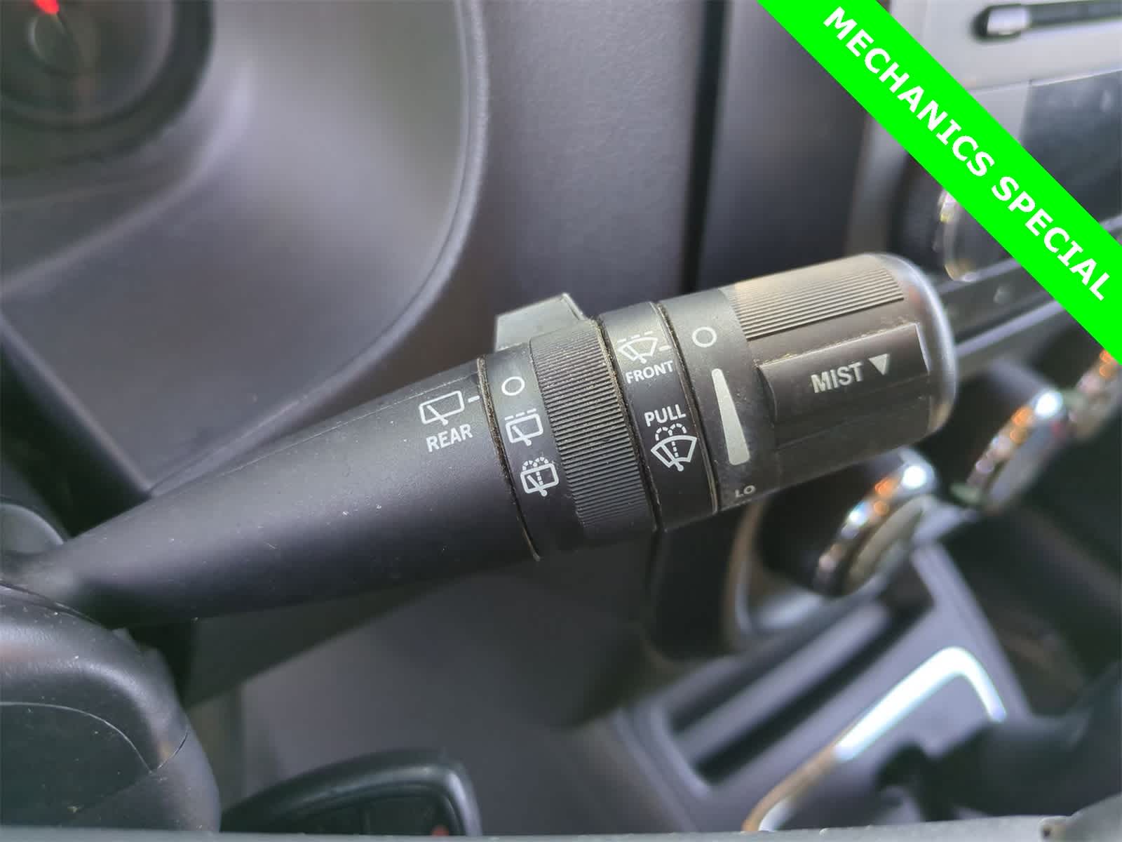 Thumbnail: 2012 Jeep Patriot - 23