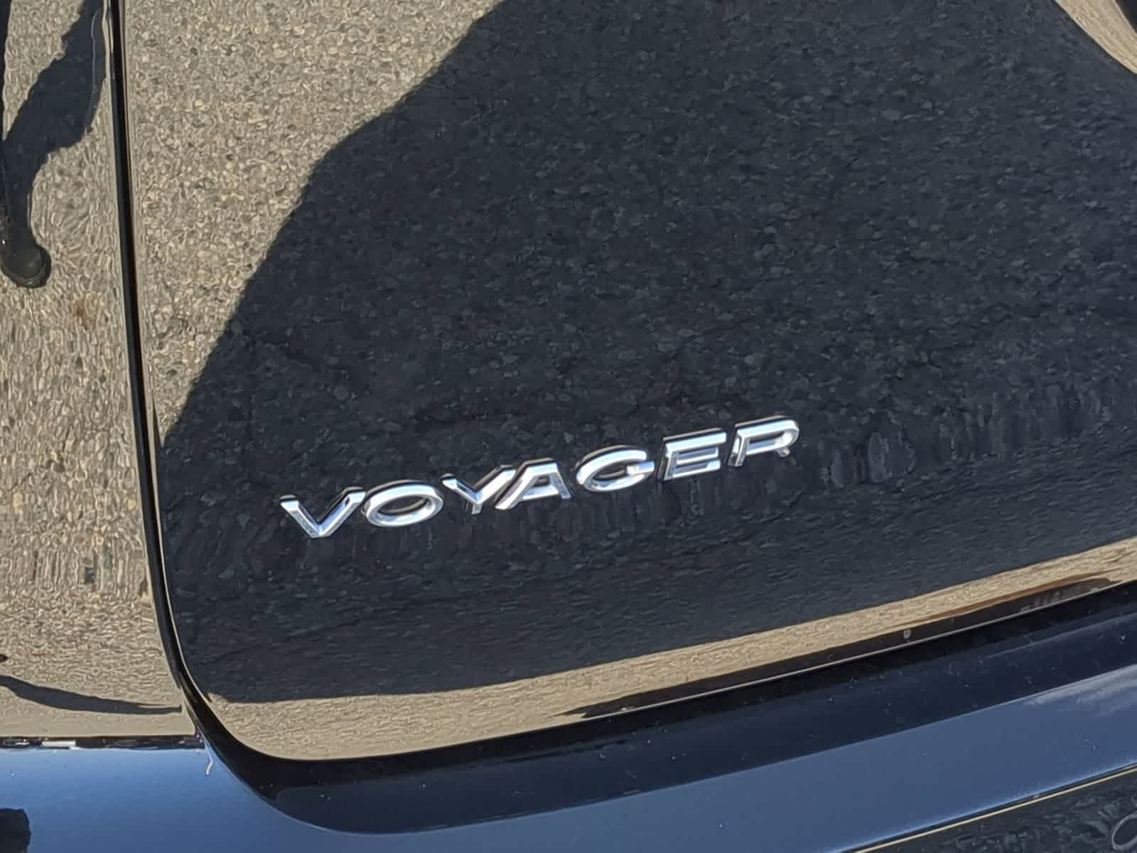 Thumbnail: 2025 Chrysler Voyager - 13