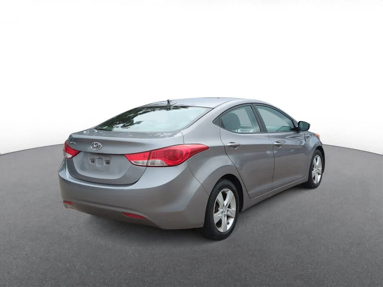 Thumbnail: 2011 Hyundai Elantra - 8