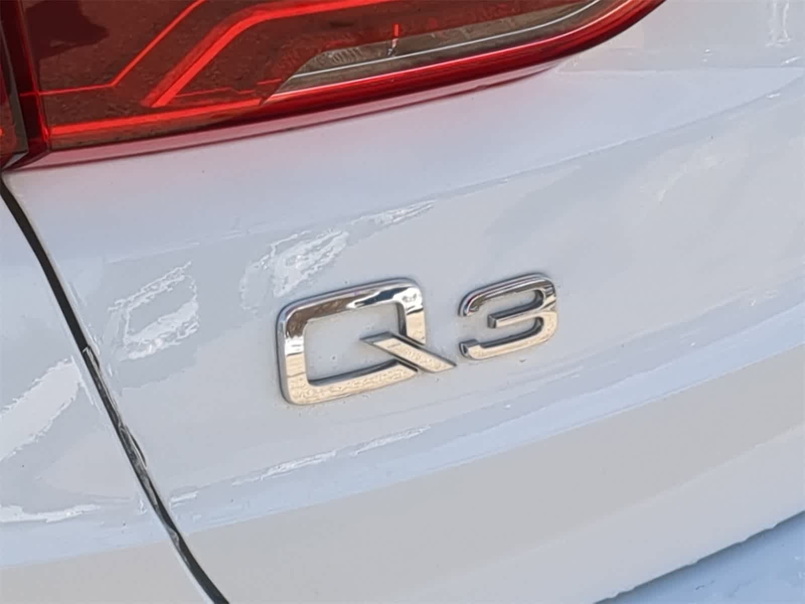 Thumbnail: 2022 Audi Q3 - 20