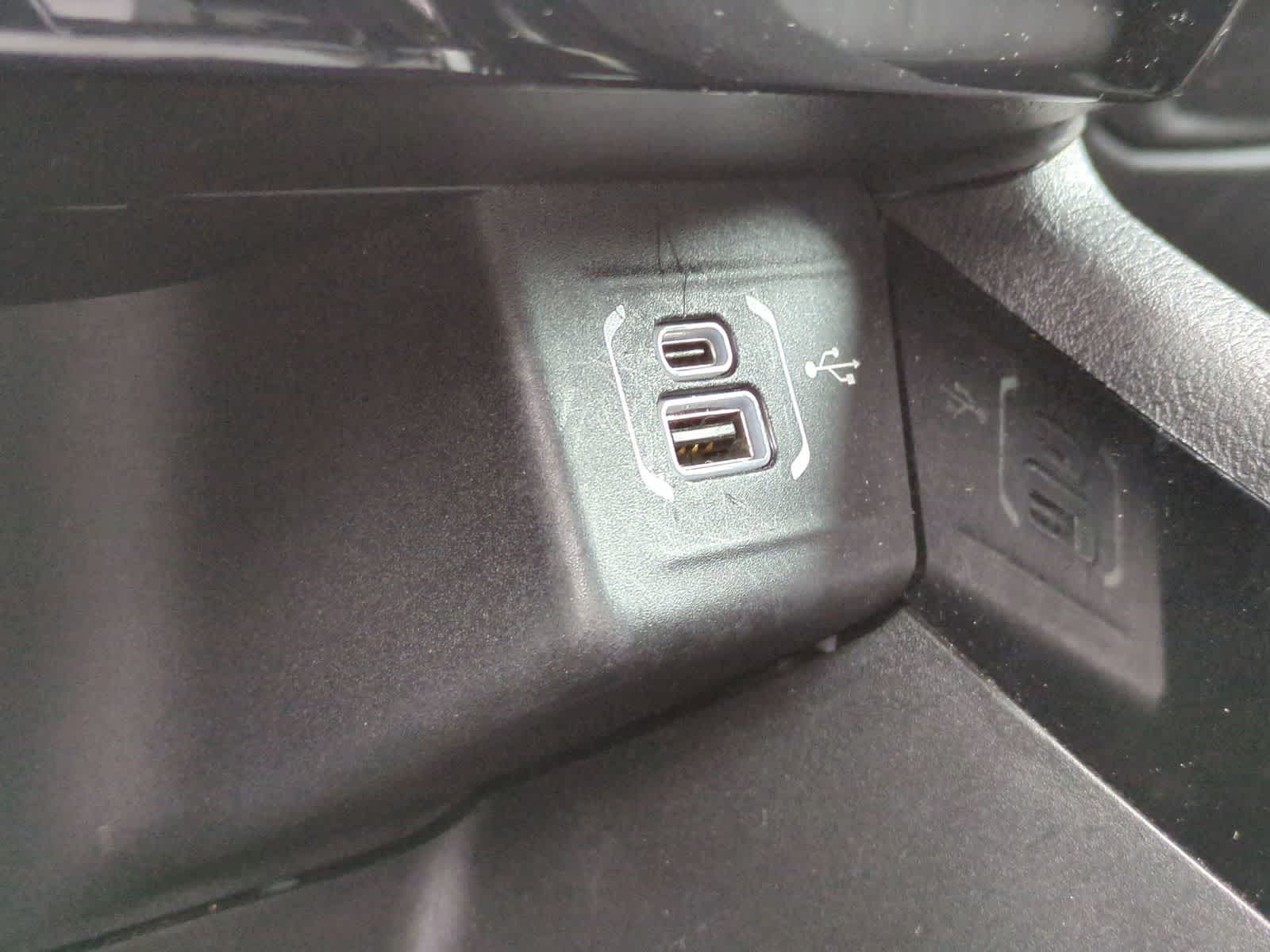 Thumbnail: 2022 Jeep Compass - 30